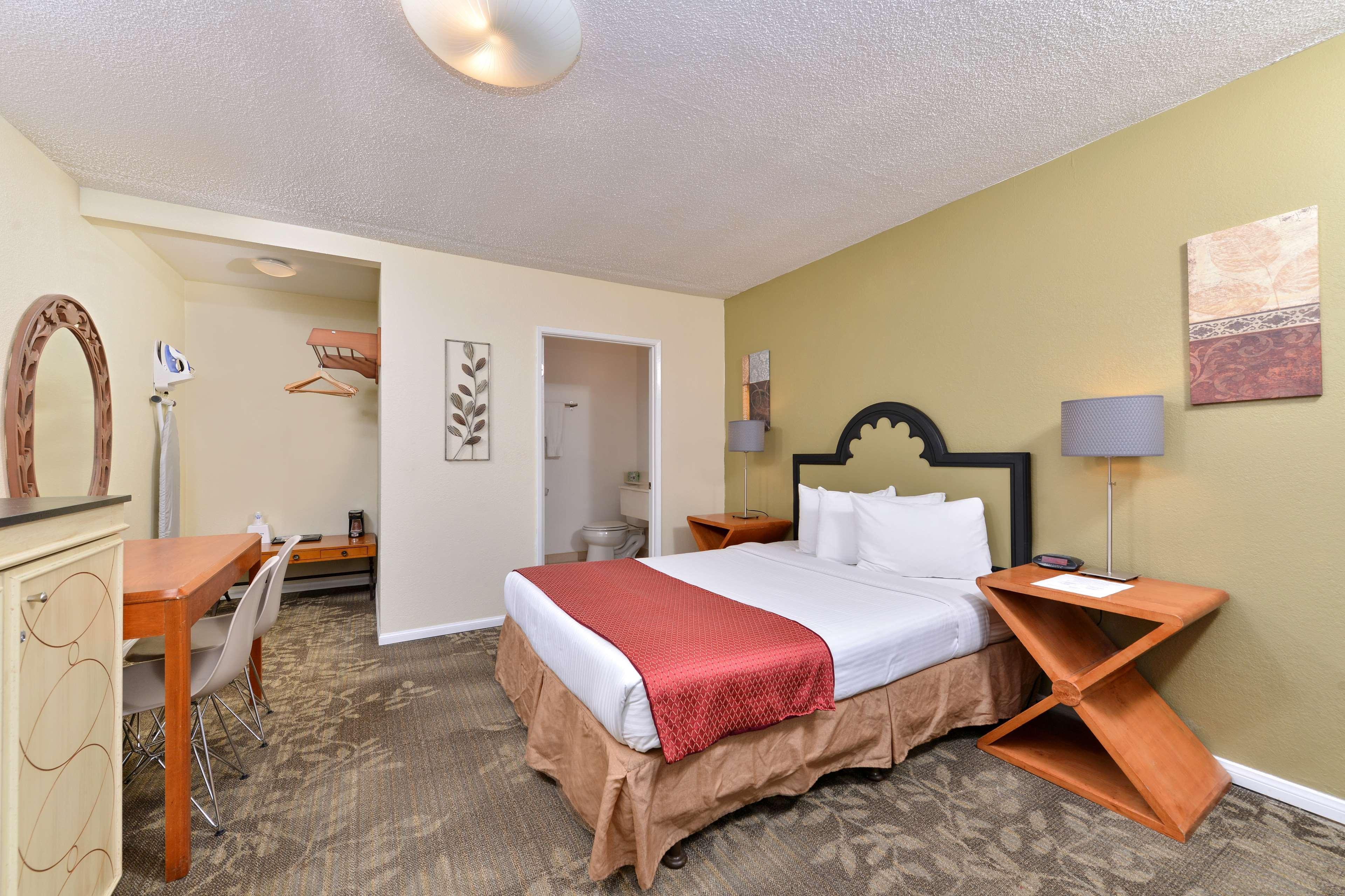 Hotel Mercure Lyon Centre Charpennes Вийёрбан Экстерьер фото