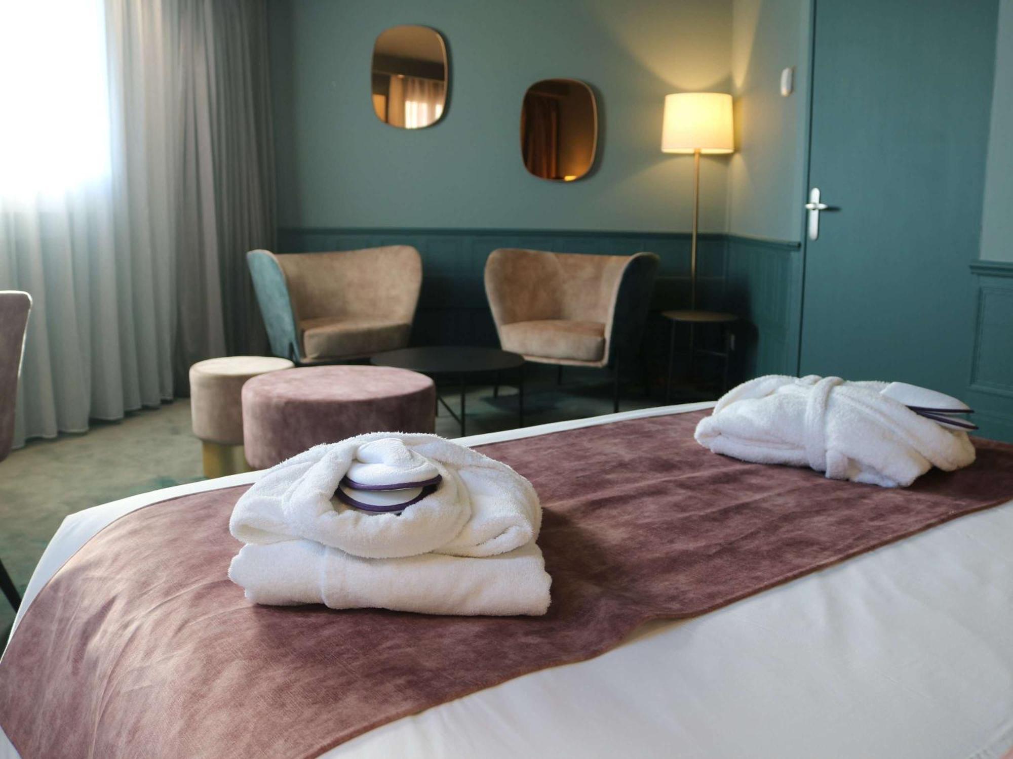 Hotel Mercure Lyon Centre Charpennes Вийёрбан Экстерьер фото